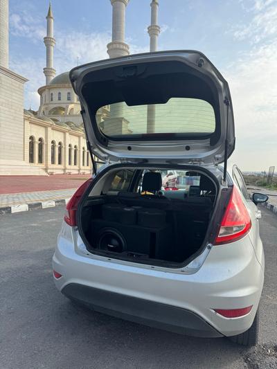 Ford Fiesta — 5