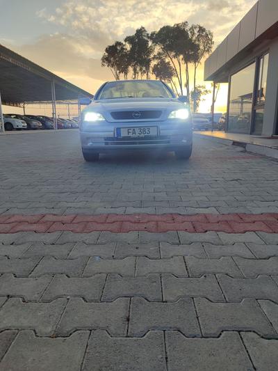 Opel Astra — 2