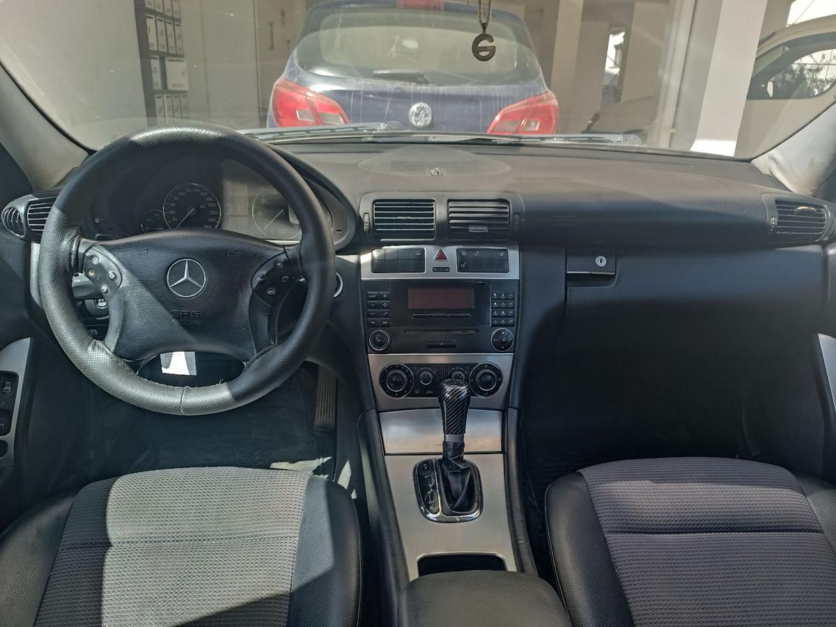 2004 Mercedes-Benz C 180 4