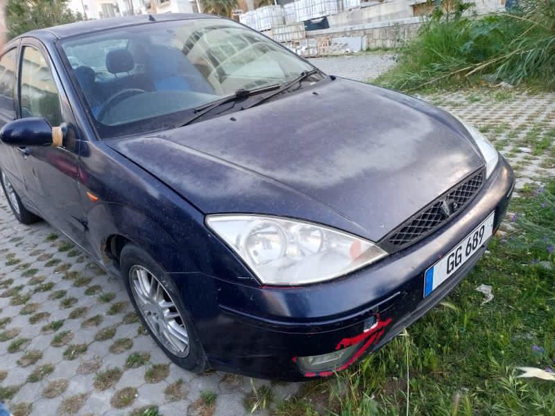 Ford Focus — 1/8