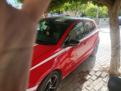 Volkswagen Polo — 2