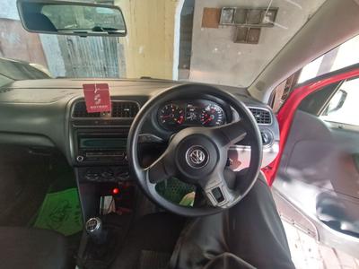 Volkswagen Polo — 4