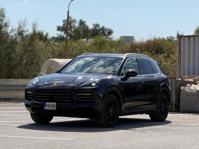 Porsche Cayenne — 3