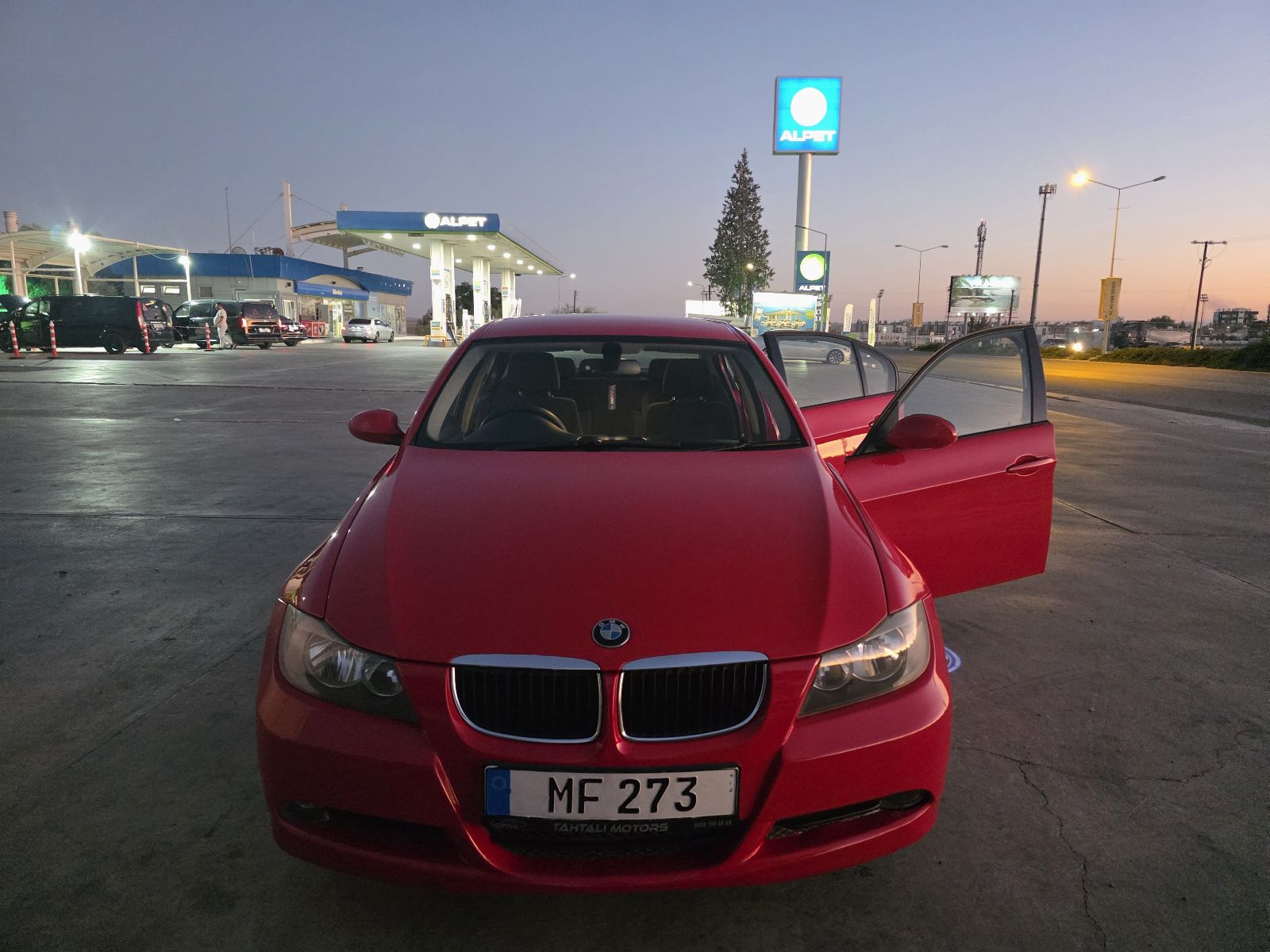 2006 BMW 318i Benzin Otomatik Lefkoşa İlan görseli - GalerimPlus