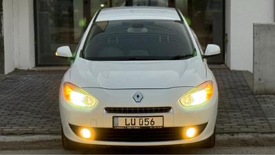 Renault Fluence — 1