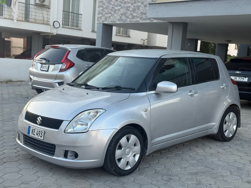 Suzuki Swift — 6