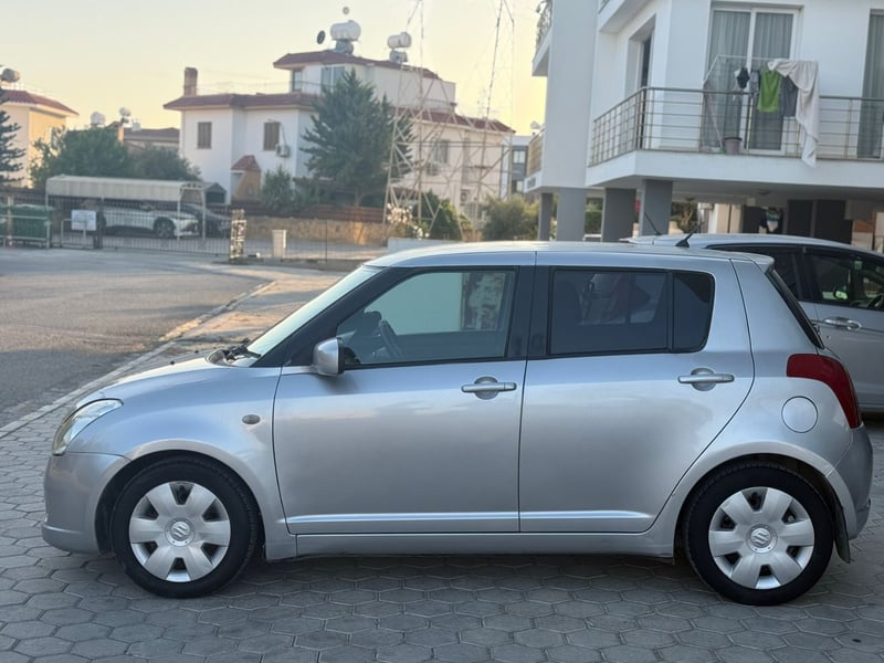 Suzuki Swift — 9