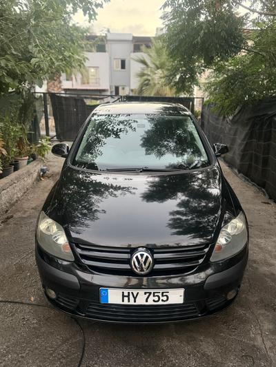 Volkswagen Golf — 2