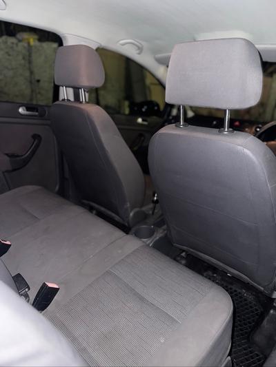 Volkswagen Golf — 9
