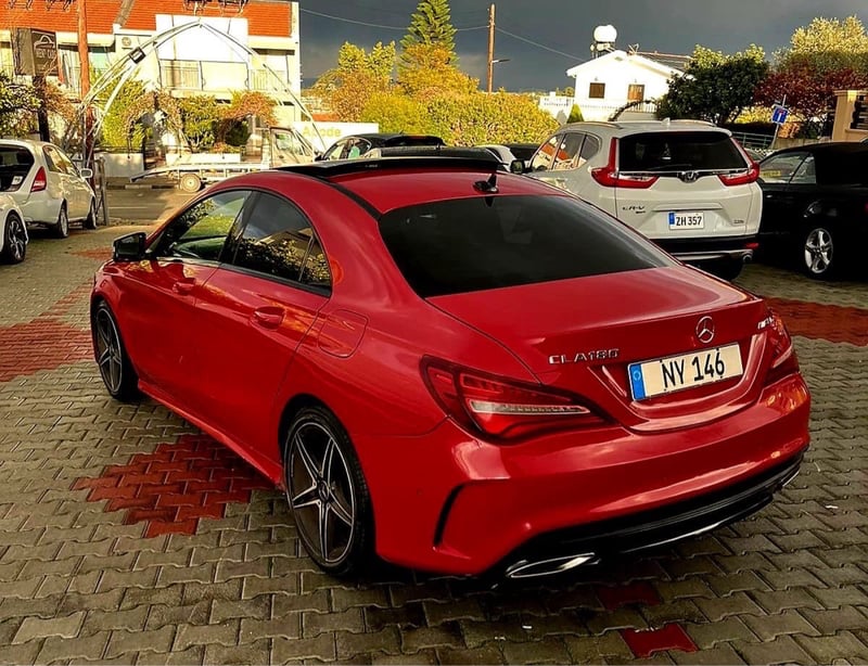 Mercedes-Benz CLA 180 — 4