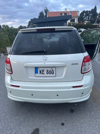 Suzuki SX4 — 5