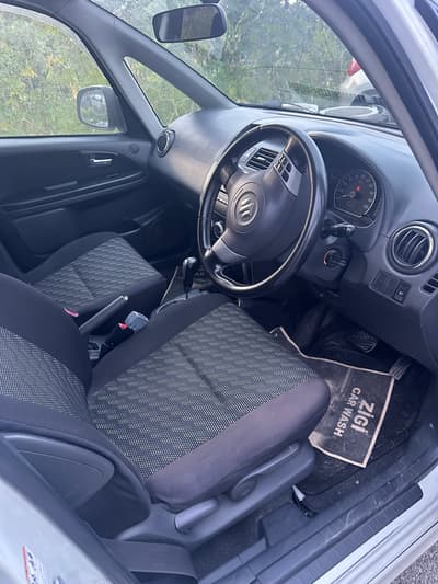 Suzuki SX4 — 6
