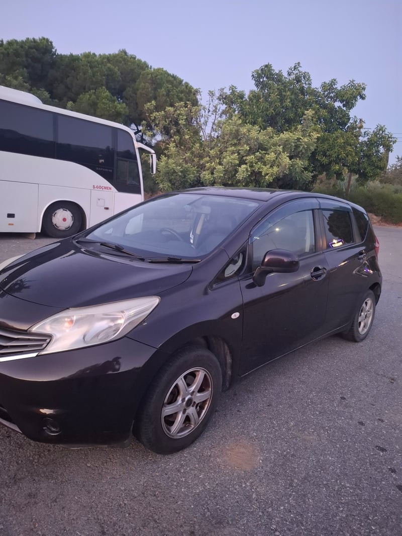Nissan Note — 4