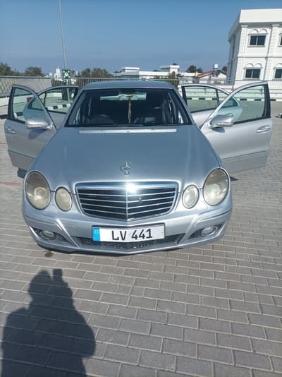 Mercedes-Benz E 220 — 4
