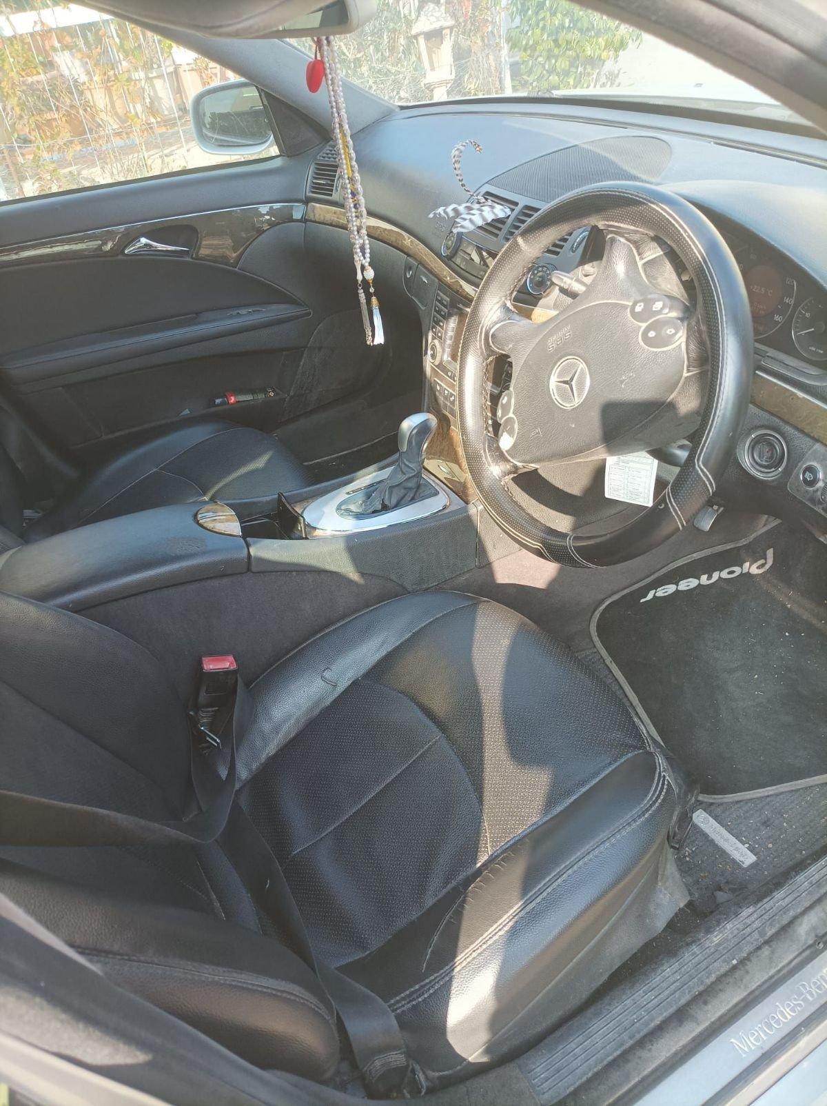 2007 Mercedes-Benz E 220 7