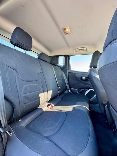 Jeep Renegade — 7