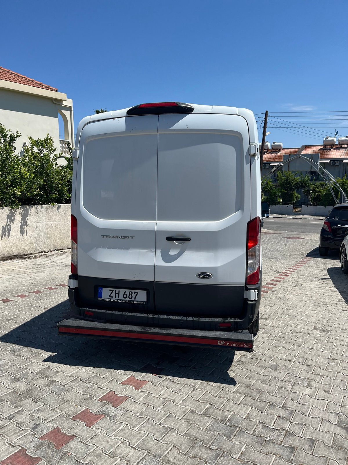 2020 Ford Transit 4