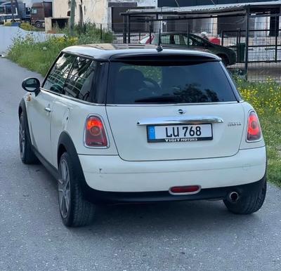 Mini Cooper — 3