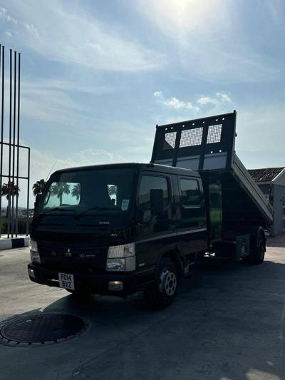 Mitsubishi Fuso canter — 3