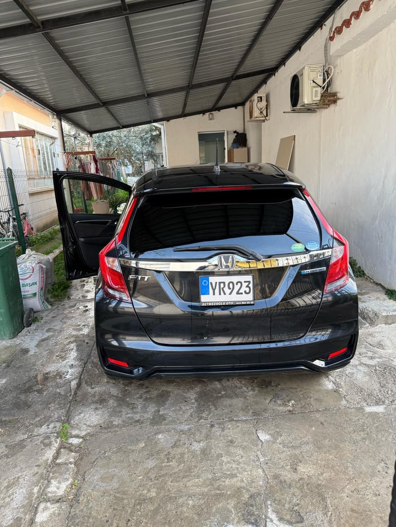 Honda Fit — 1/8