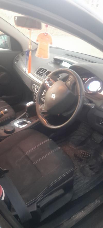 Renault Fluence — 2