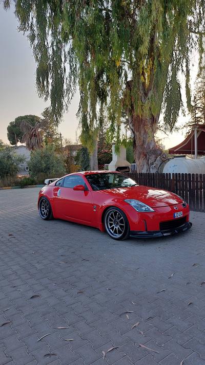 Nissan 350 Z — 2