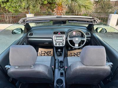 Volkswagen Eos — 9
