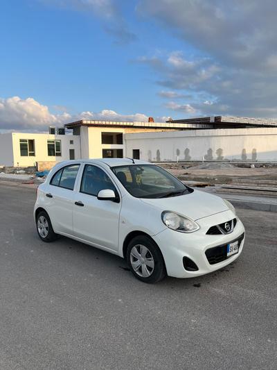 Nissan March — 5