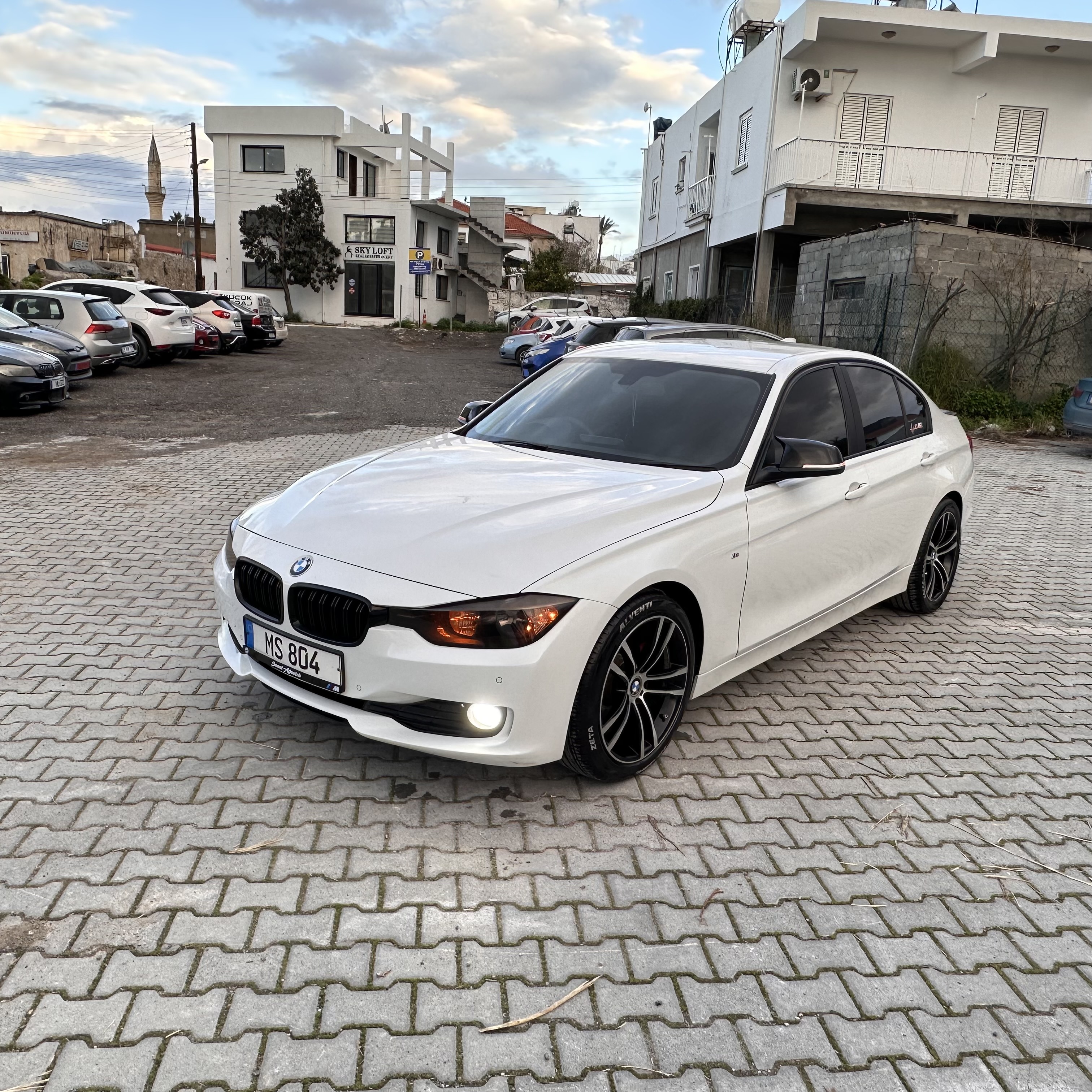 2014 BMW 320i Benzin Otomatik Girne İlan görseli - GalerimPlus
